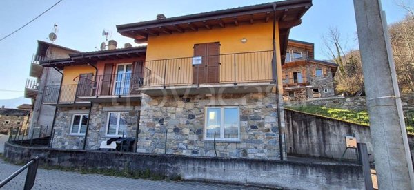 casa indipendente in vendita a Gravedona ed Uniti in zona Consiglio di Rumo