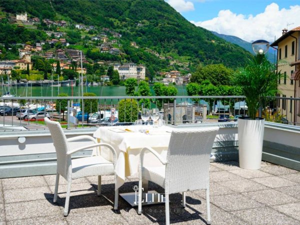 intera palazzina in vendita a Gravedona ed Uniti in zona Gravedona