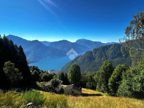 casa indipendente in vendita a Gravedona ed Uniti in zona Germasino
