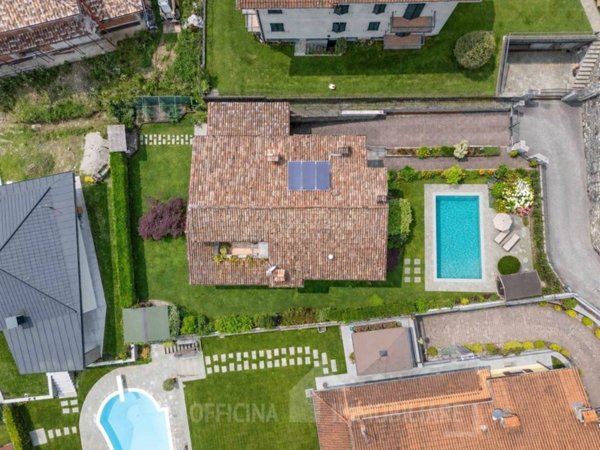 casa indipendente in vendita a Gravedona ed Uniti