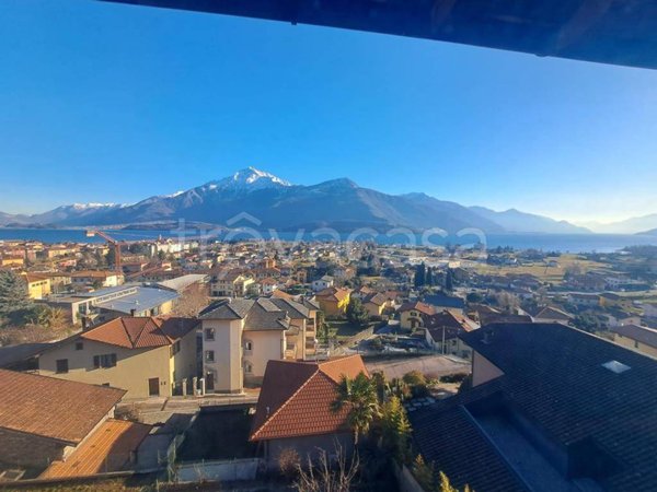 appartamento in vendita a Gravedona ed Uniti in zona Consiglio di Rumo