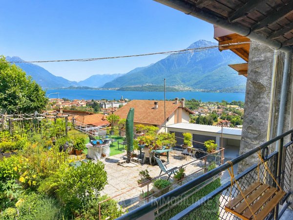 casa indipendente in vendita a Gravedona ed Uniti in zona Consiglio di Rumo