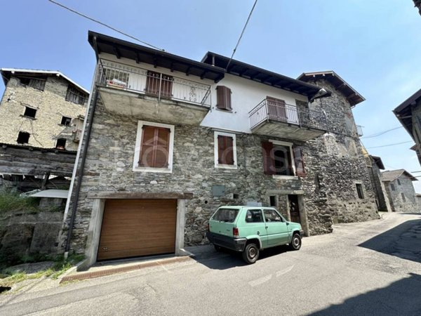 appartamento in vendita a Gravedona ed Uniti in zona Gravedona