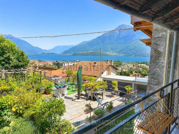 casa semindipendente in vendita a Gravedona ed Uniti in zona Consiglio di Rumo