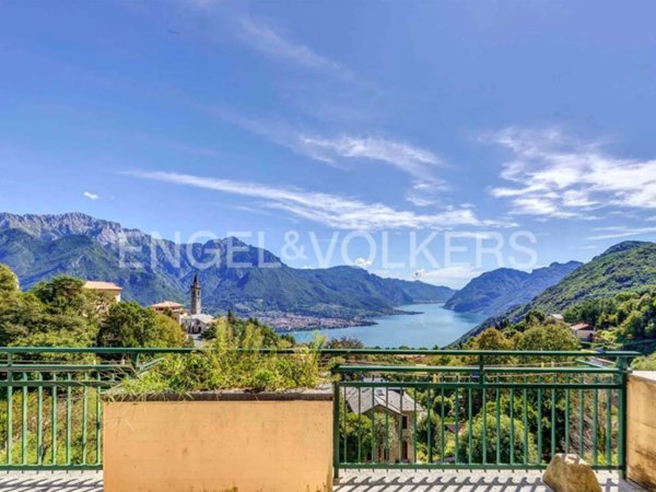 casa indipendente in vendita a Bellagio in zona Civenna