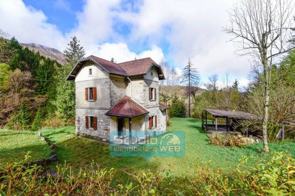 casa indipendente in vendita a Bellagio