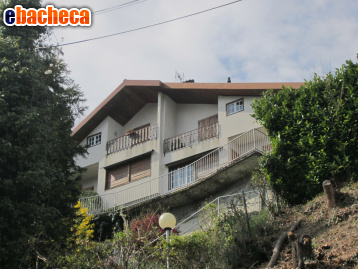 casa indipendente in vendita a Bellagio in zona Civenna