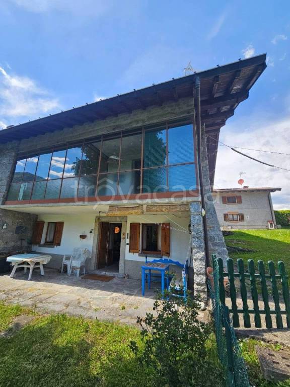 casa indipendente in vendita a Bellagio in zona Cernobbio