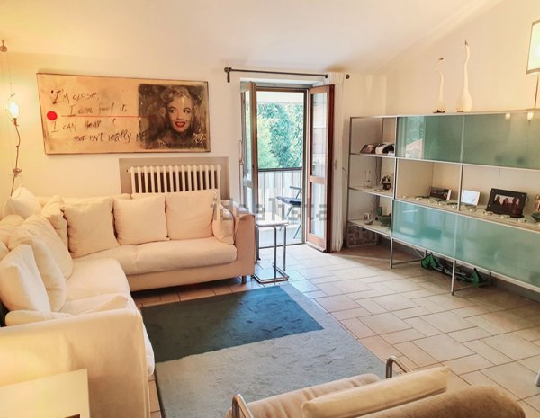 appartamento in vendita a Bellagio in zona Loppia