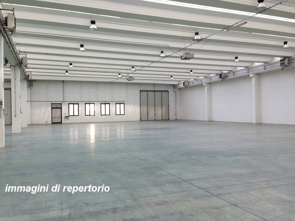ufficio in vendita a Bellagio in zona San Giovanni
