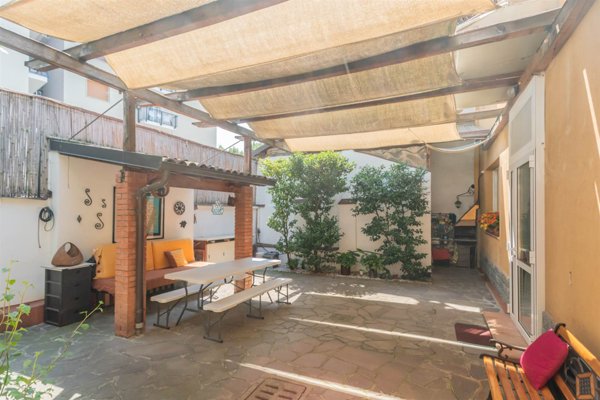 casa indipendente in vendita a Bellagio in zona San Giovanni