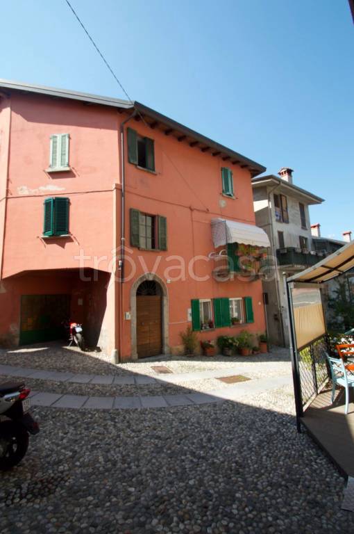 appartamento in vendita a Bellagio in zona Visgnola