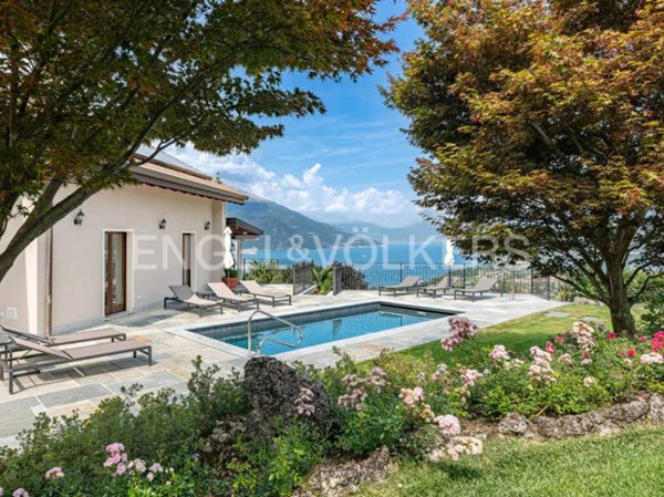 casa indipendente in vendita a Bellagio in zona Nèèr