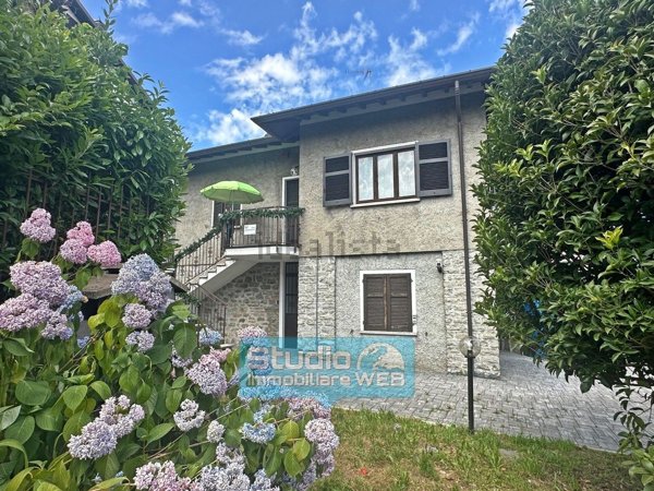 appartamento in vendita a Bellagio in zona Taronico