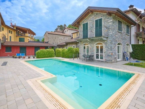 casa indipendente in vendita a Bellagio