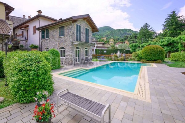 casa indipendente in vendita a Bellagio