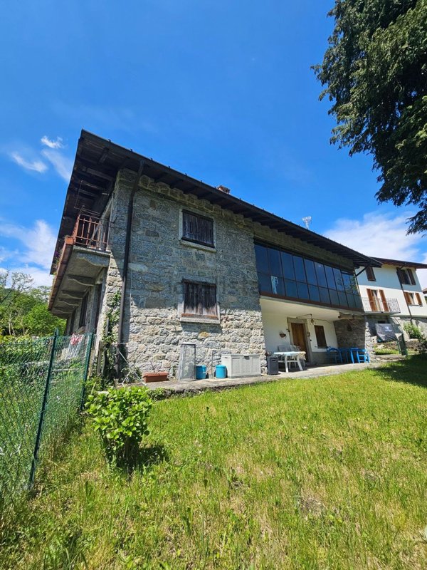 casa indipendente in vendita a Bellagio in zona Cernobbio