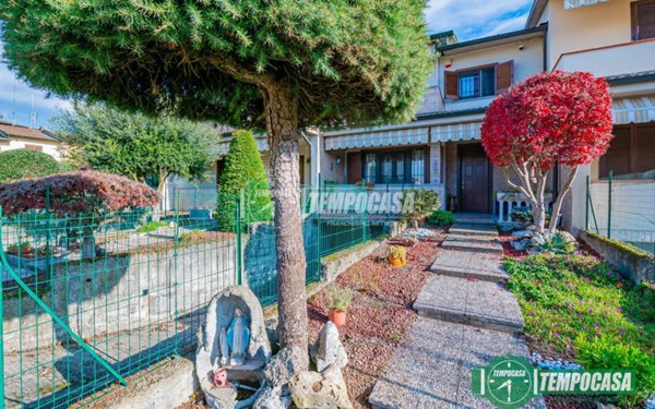 casa indipendente in vendita a Bellagio in zona San Giovanni