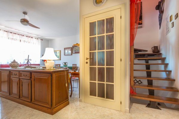 casa indipendente in vendita a Bellagio in zona San Giovanni