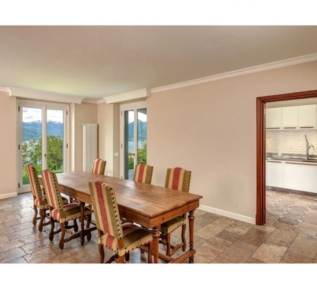 casa indipendente in vendita a Bellagio