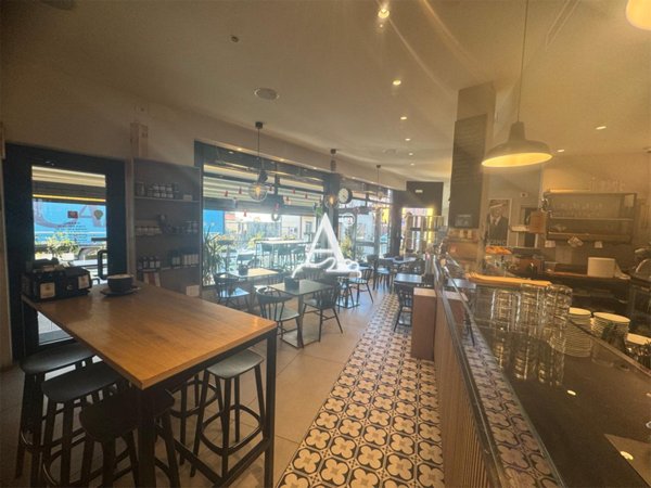 negozio in vendita a Bellagio in zona San Giovanni