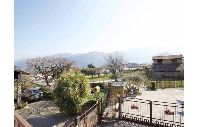 casa indipendente in vendita a Bellagio in zona Casate