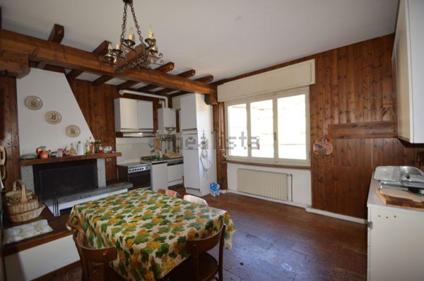 appartamento in vendita a Bellagio in zona Civenna