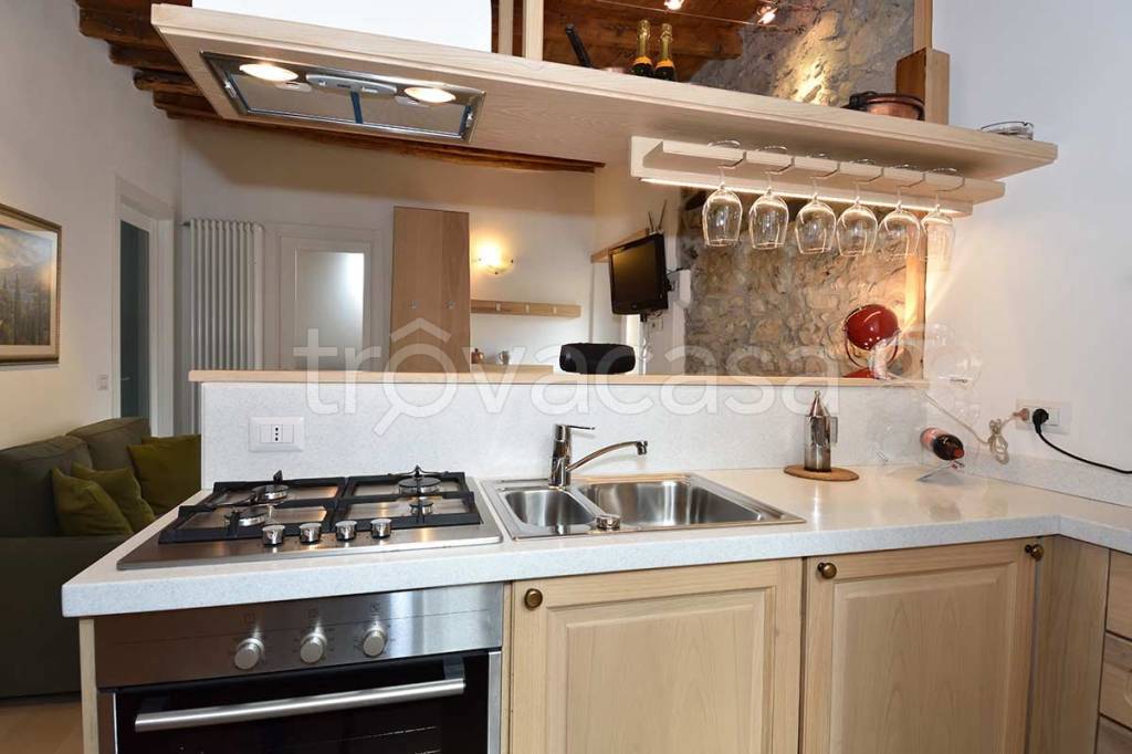 appartamento in vendita a Bellagio in zona Visgnola