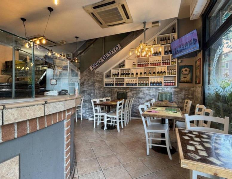 negozio in vendita a Bellagio in zona San Giovanni