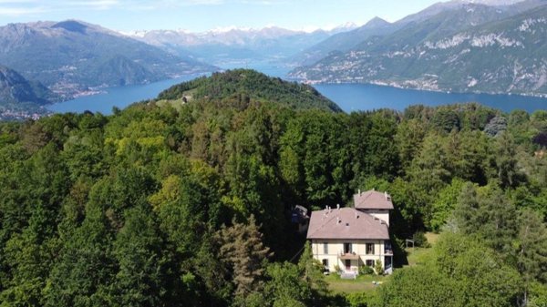 casa indipendente in vendita a Bellagio