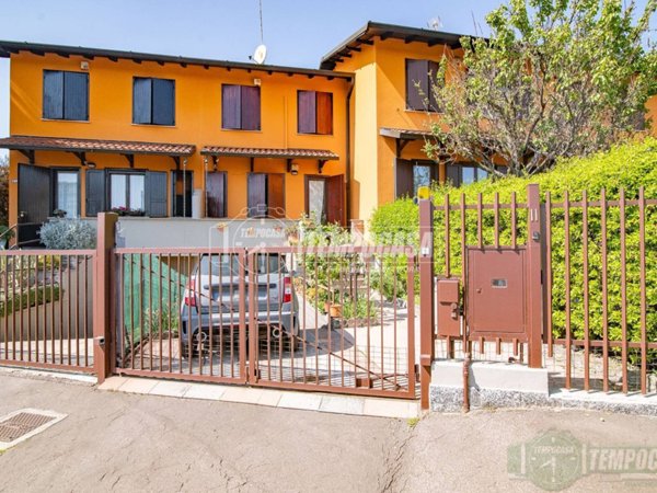 casa indipendente in vendita a Bellagio in zona San Giovanni