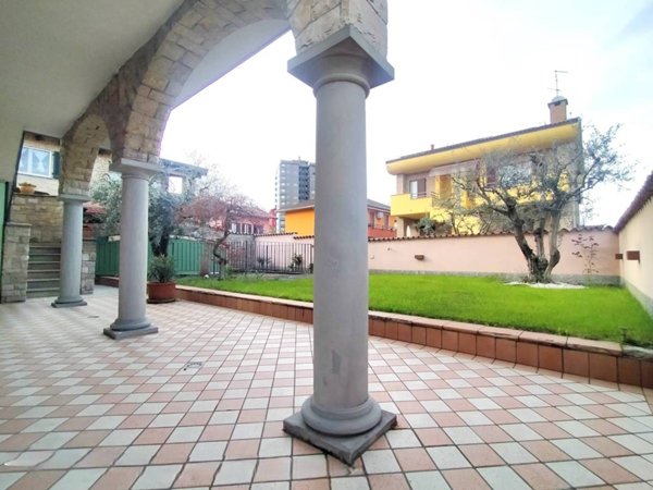 casa indipendente in vendita a Bellagio in zona San Giovanni