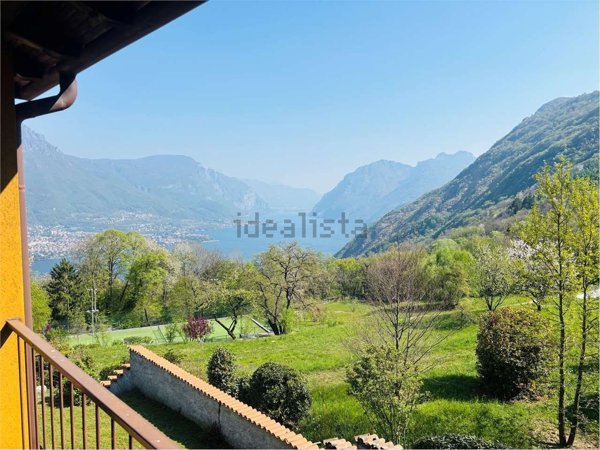 appartamento in vendita a Bellagio in zona Civenna