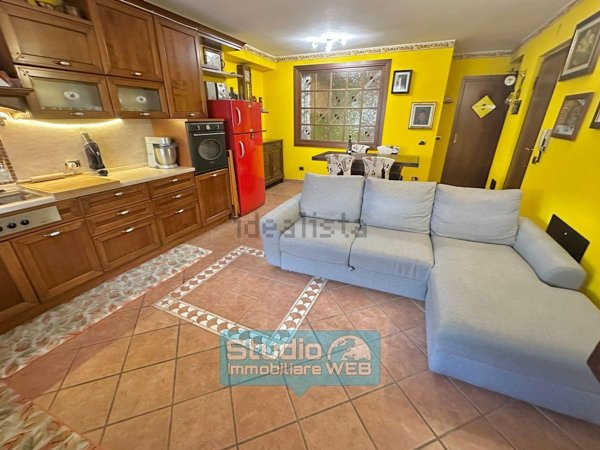 appartamento in vendita a Bellagio in zona Civenna