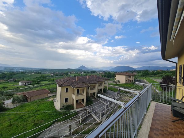 appartamento in vendita a Bellagio in zona San Giovanni