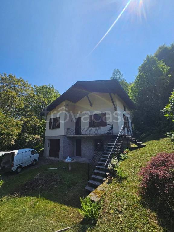 casa indipendente in vendita a Bellagio
