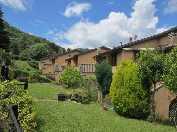 appartamento in vendita a Bellagio in zona Civenna