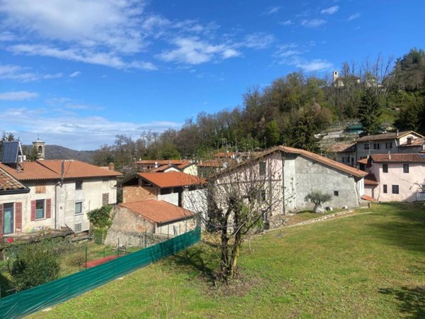 appartamento in vendita a Colverde in zona Drezzo