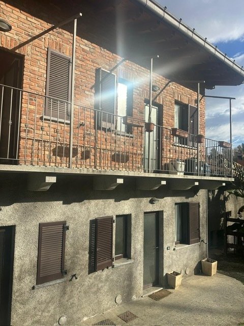 appartamento in vendita a Colverde in zona Gironico al Monte