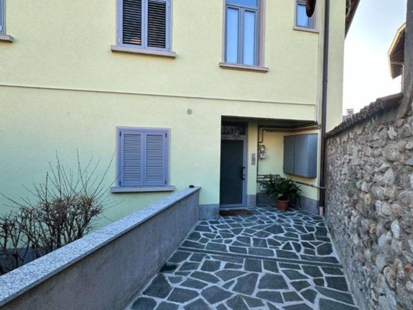 appartamento in vendita a Colverde in zona Gironico