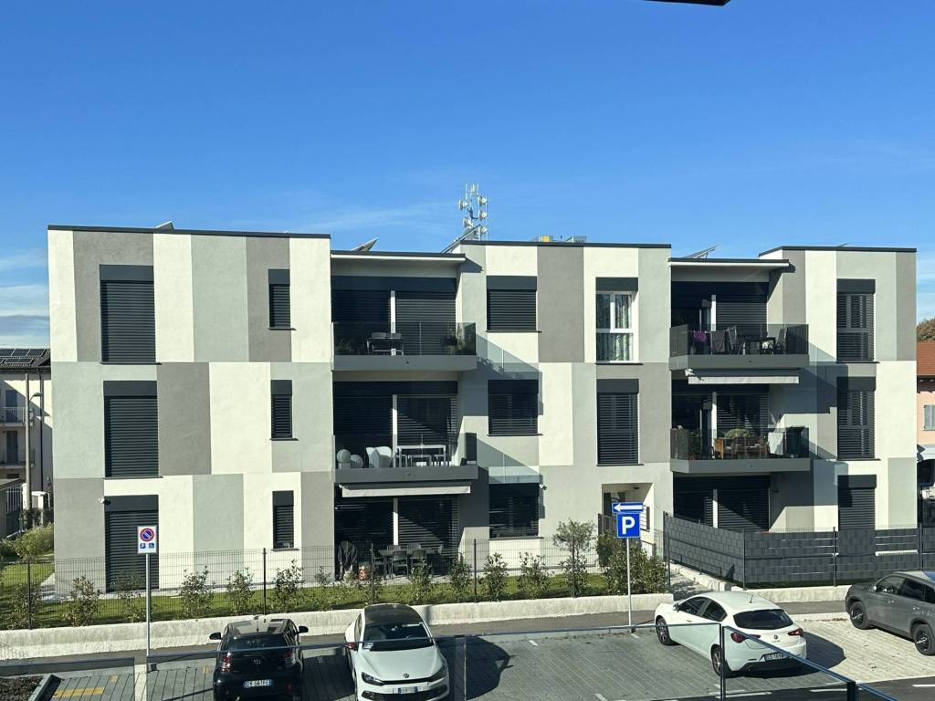 appartamento in vendita a Colverde in zona Gironico