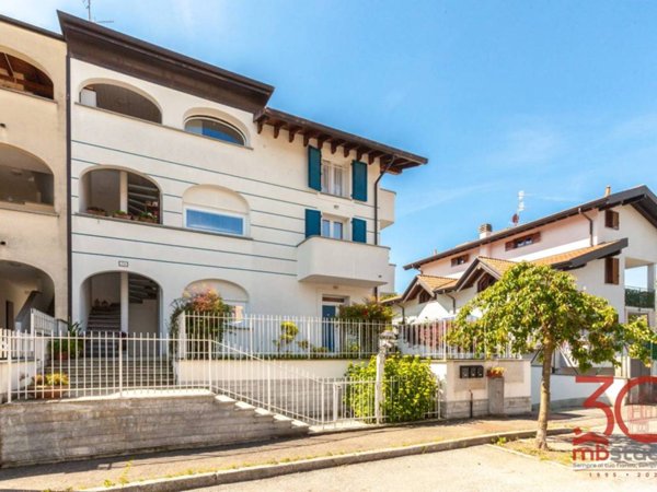 appartamento in vendita a Colverde