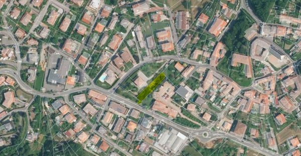 terreno edificabile in vendita a Colverde in zona Gironico