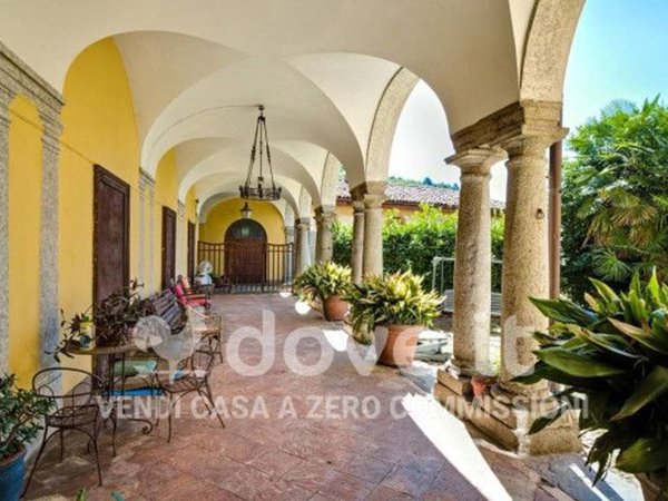 intera palazzina in vendita a Colverde