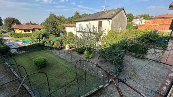 appartamento in vendita a Colverde in zona Gironico