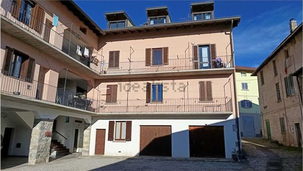 appartamento in vendita a Colverde in zona Gironico