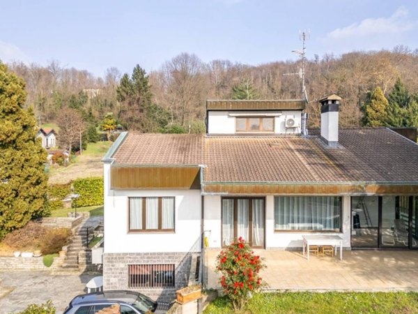 casa indipendente in vendita a Colverde in zona Gironico