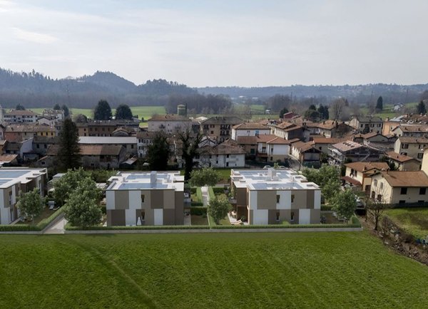 appartamento in vendita a Colverde in zona Gironico