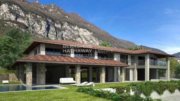 casa indipendente in vendita a Tremezzina in zona Isola Comacina