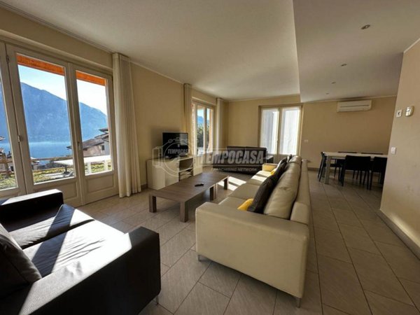 casa indipendente in vendita a Tremezzina